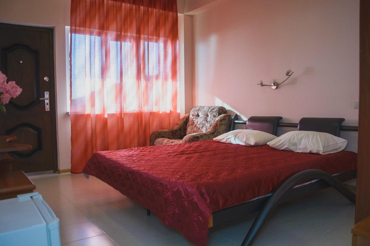 Guest House Arlen Tsandrypsh Bagian luar foto