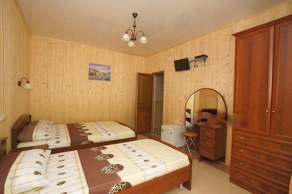 Guest House Arlen Tsandrypsh Bagian luar foto