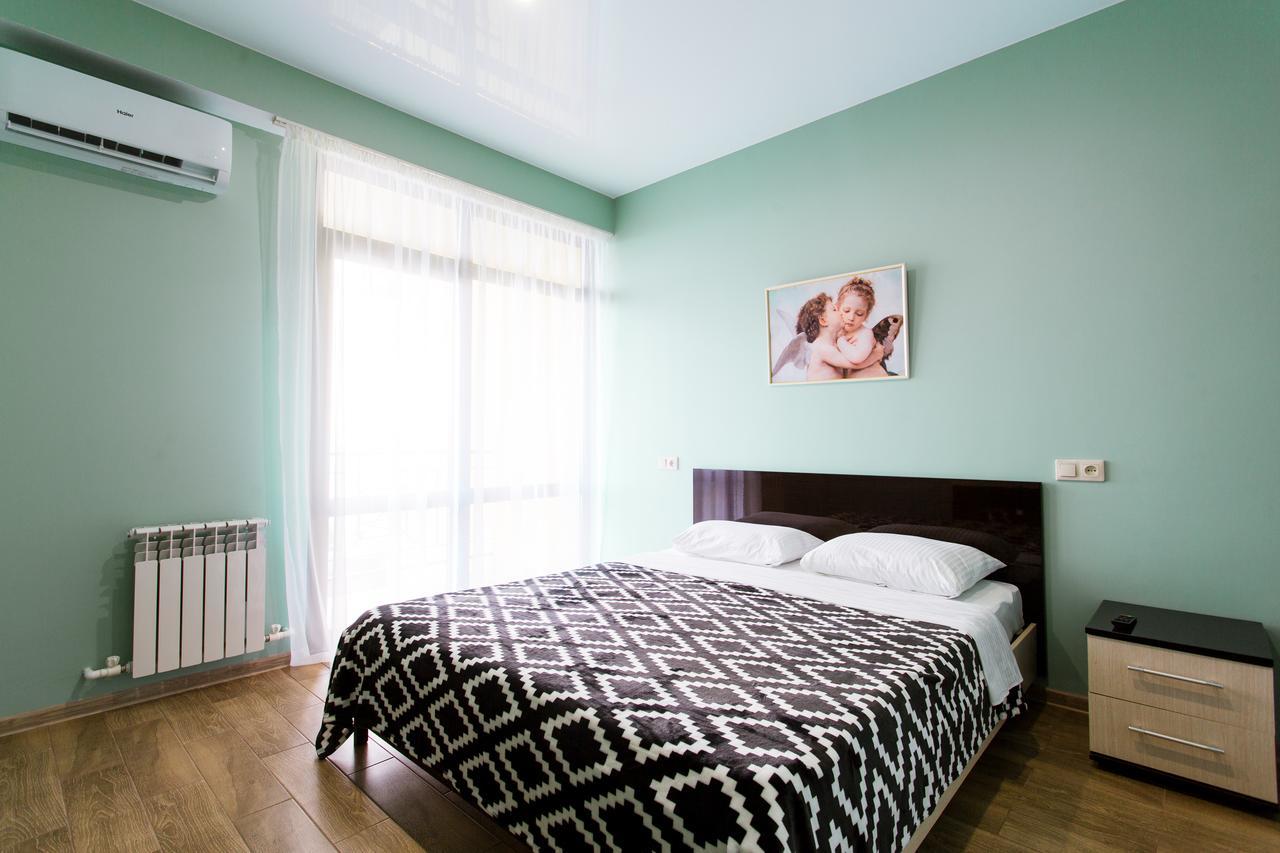 Guest House Arlen Tsandrypsh Bagian luar foto