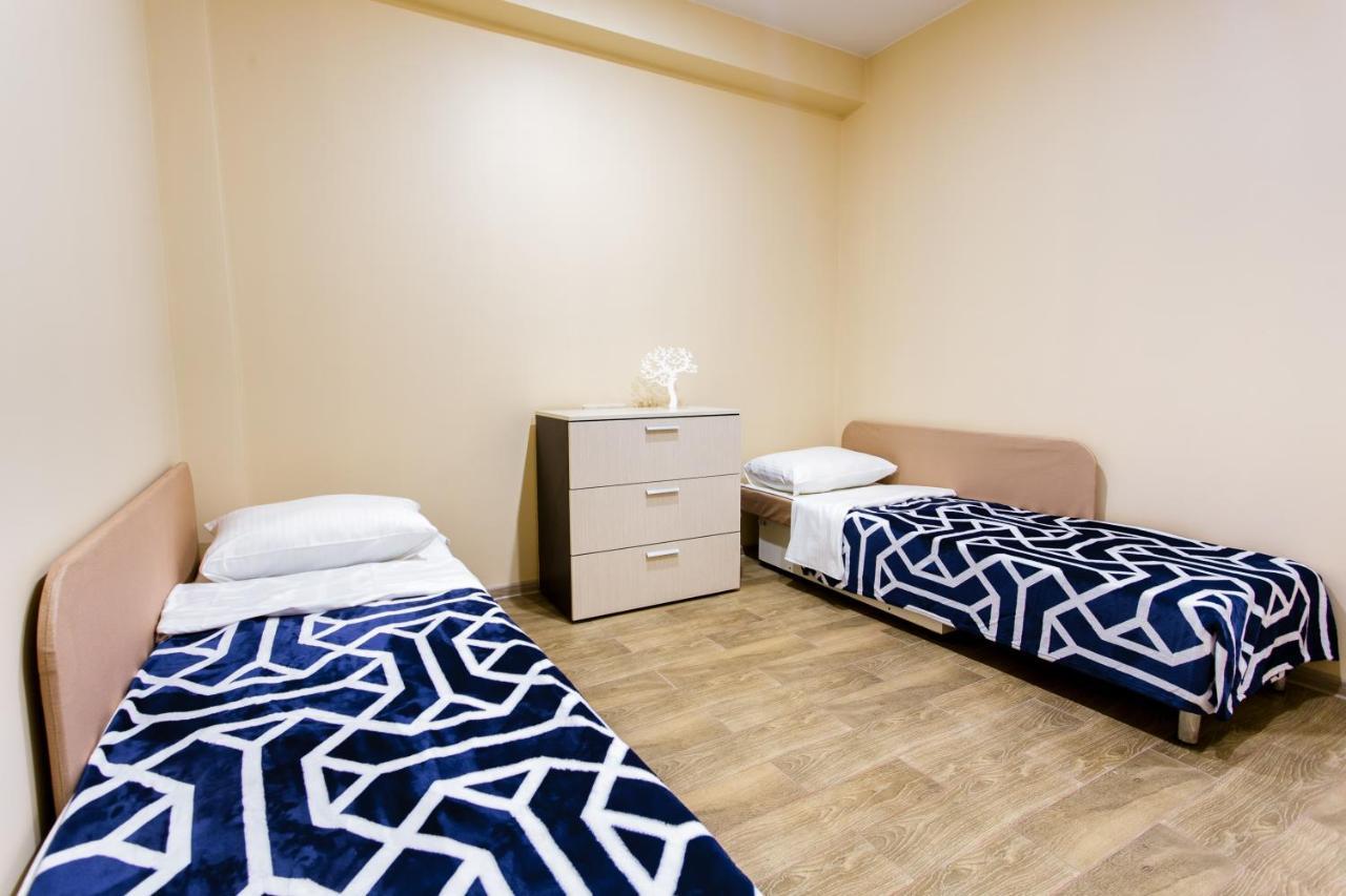 Guest House Arlen Tsandrypsh Bagian luar foto